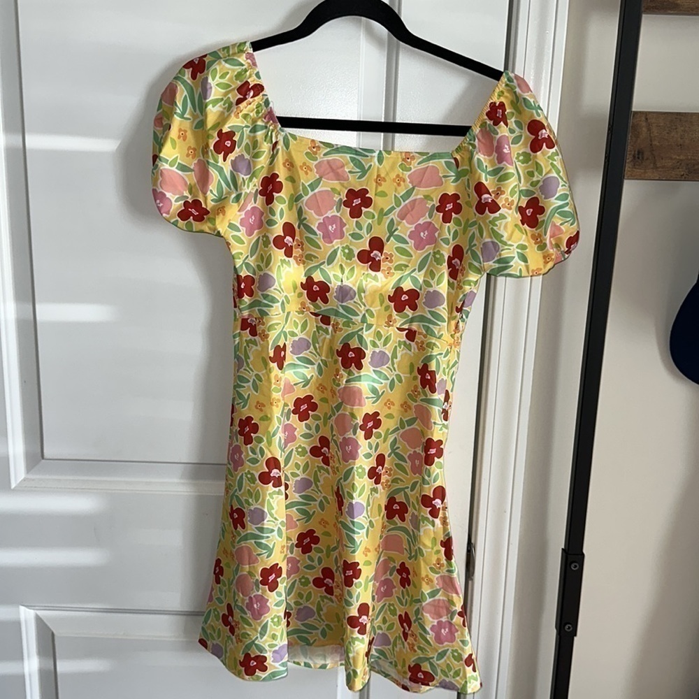Cider Floral Knot Front Mini Dress - Picture 3 of 11